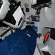 Imagen para el artículo titulado La estación espacial está llena, así que el comandante Mike Hopkins duerme en la nave Crew Dragon